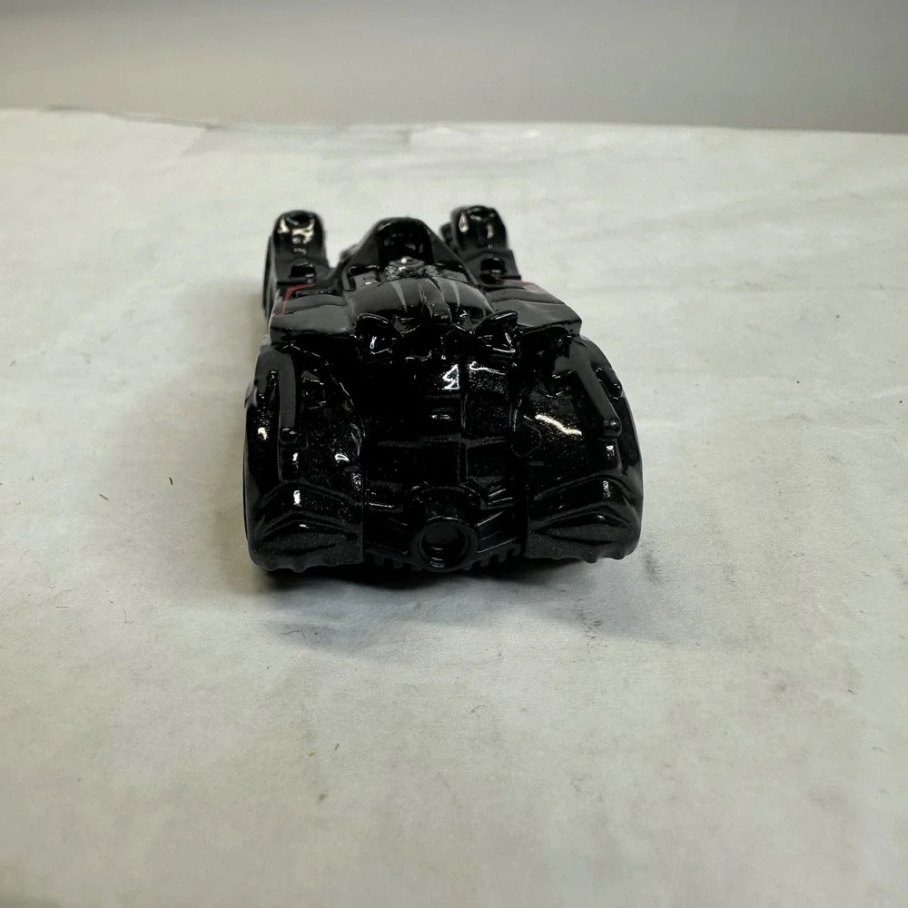 Hot‎ Wheels Batman Arkham Knight Batmobile Black Diecast Car CFG82 2015 Mattel